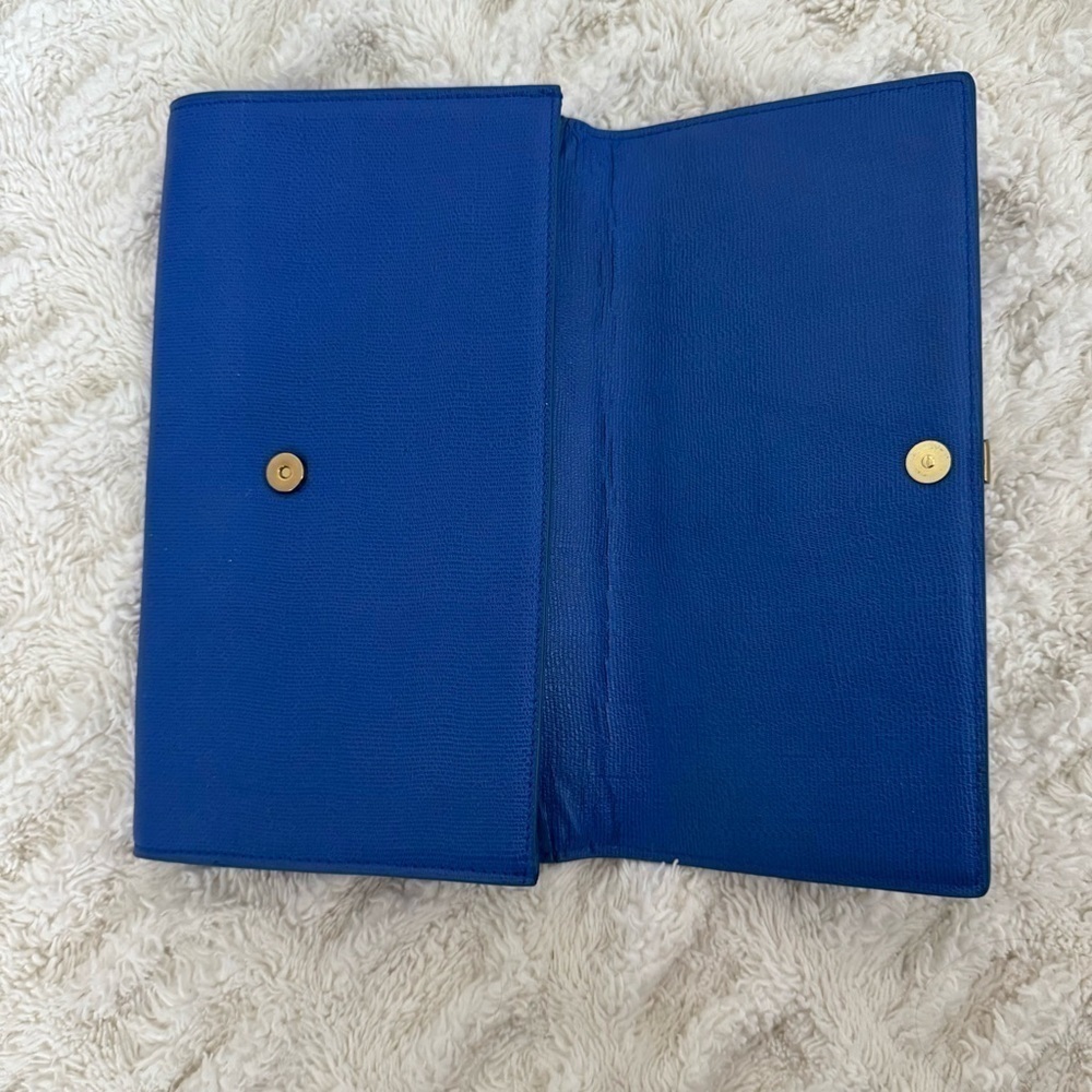 Yves Saint Laurent YSL Electric Blue Leather Y LIGNE Clutch with COA - Picture 6 of 11